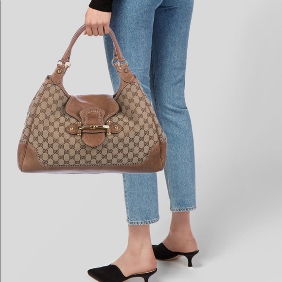 Authentic Gucci GG large canvas Pelham tote - Picture 2 of 8